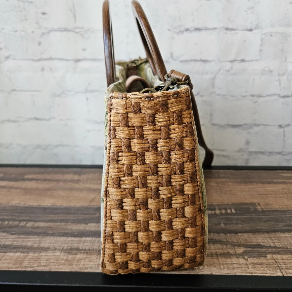 Vintage Fossil Island Palm Print Woven Rattan Wood Handle Handbag
